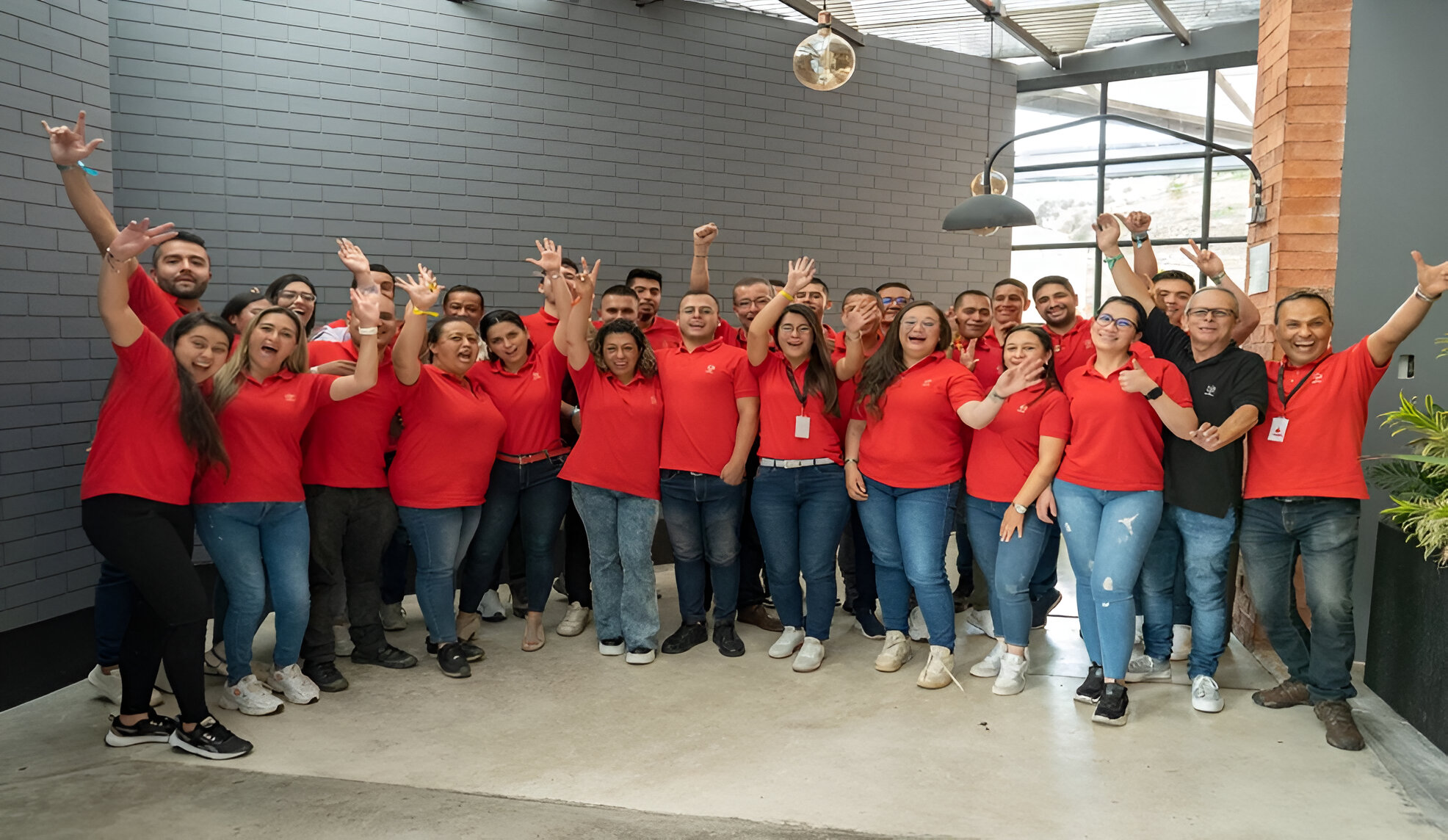 Trabajadores de firma de ingenieros Núcleo Ingeniería.